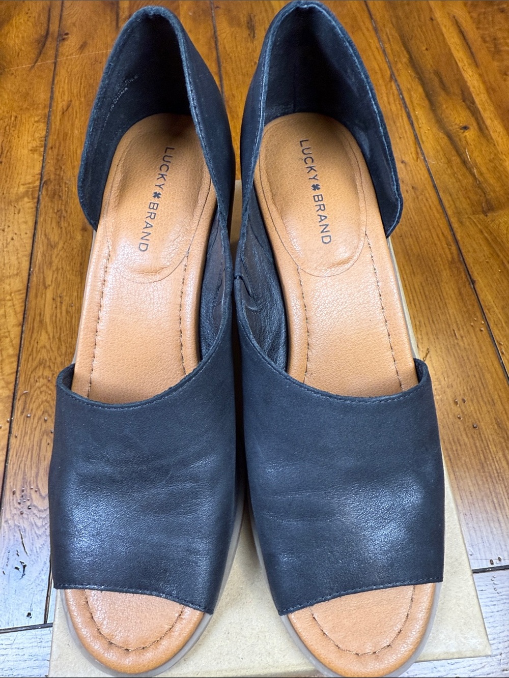Lucky Brand Peep Toe Mule Sandals Size 8.5 Boho Cottagecore Artsy Normcore